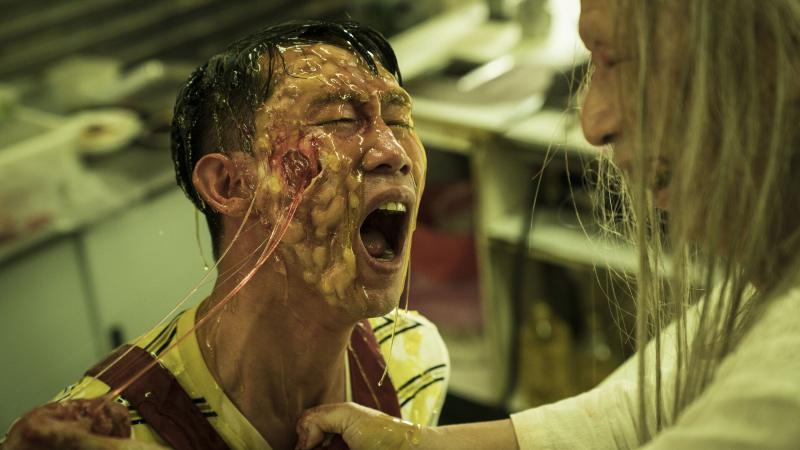 ‘A Tristeza’: gore ao limite em terror brutal e impiedoso