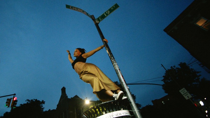 ‘Tendaberry’: a solidão de Nova York em tempos de colapso emocional