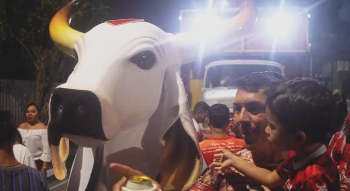 Documentário ‘O Brincante de Boi’ retrata amor e pertencimento no Festival de Parintins