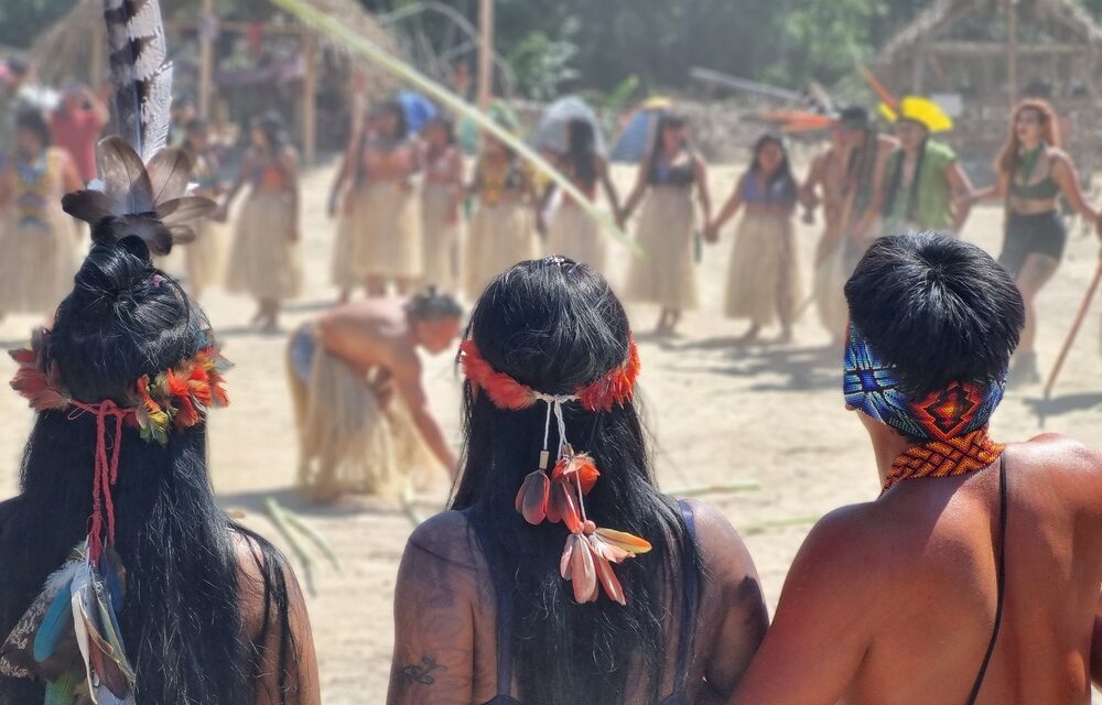 ‘Noke Koi – A festa de um povo verdadeiro’: valor simbólico supera a construção cinematográfica