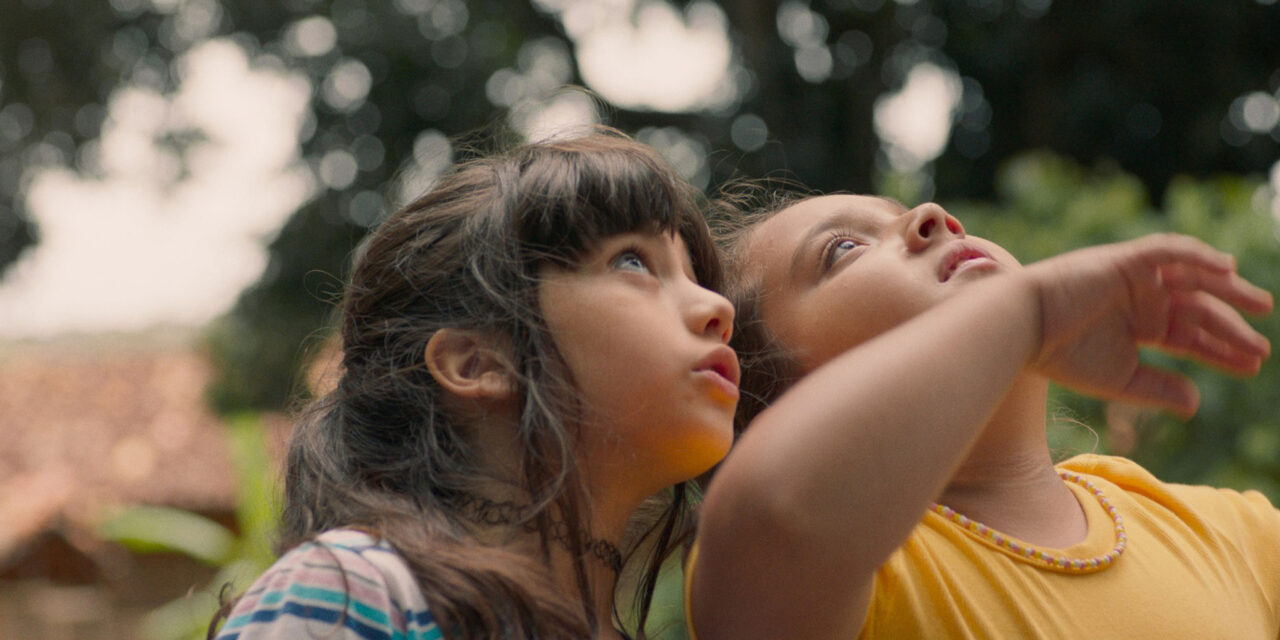 ‘A Natureza das Coisas Invisíveis’: lirismo, tropeços e um elenco infantil irresistível