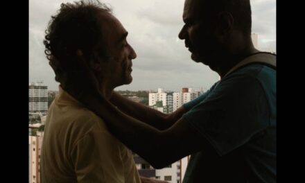 ‘O Amor não cabe na Sala’: retrato íntimo sobre amor e deficiência visual