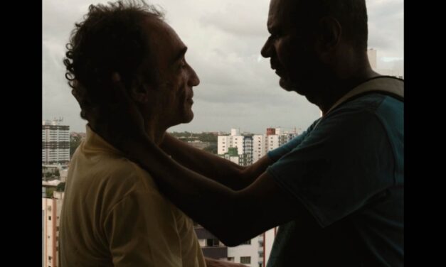 ‘O Amor não cabe na Sala’: retrato íntimo sobre amor e deficiência visual
