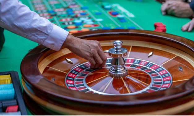 Superbet e o imaginário dos cassinos no cinema: do glamour à experiência digital