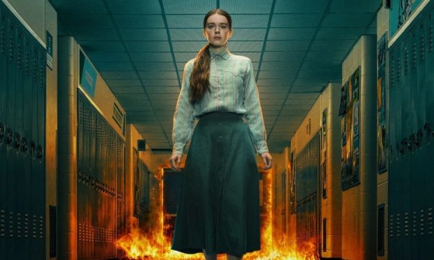 ‘Carrie, a Estranha’: Mike Flanagan transforma a fúria adolescente na era digital