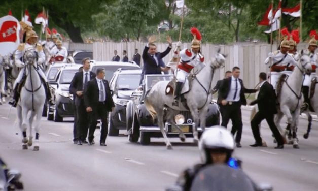 ‘Dragões’: espanto diante de Bolsonaro não basta para explicar sua imagem